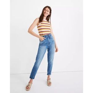 The Highest-Rise Momjean in Glencoe Wash